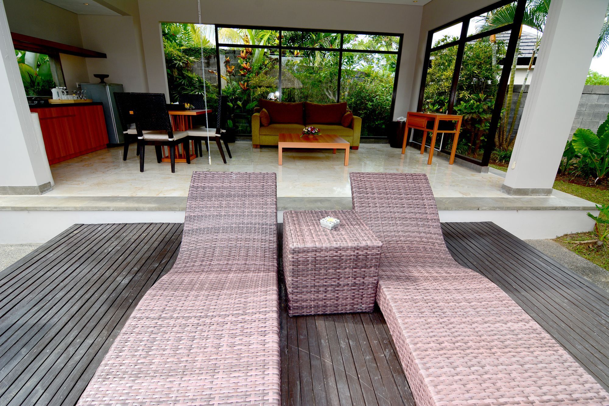 The Bali Bay View Villas Нуса Дуа Екстериор снимка