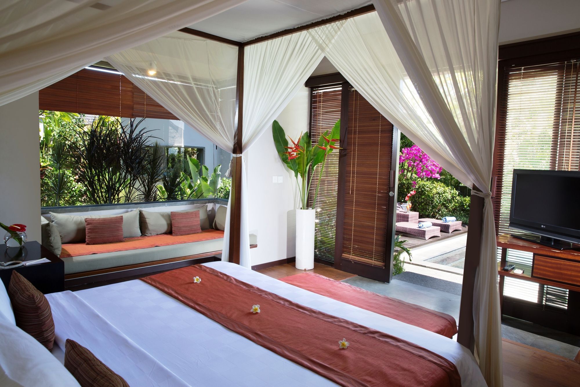 The Bali Bay View Villas Нуса Дуа Екстериор снимка